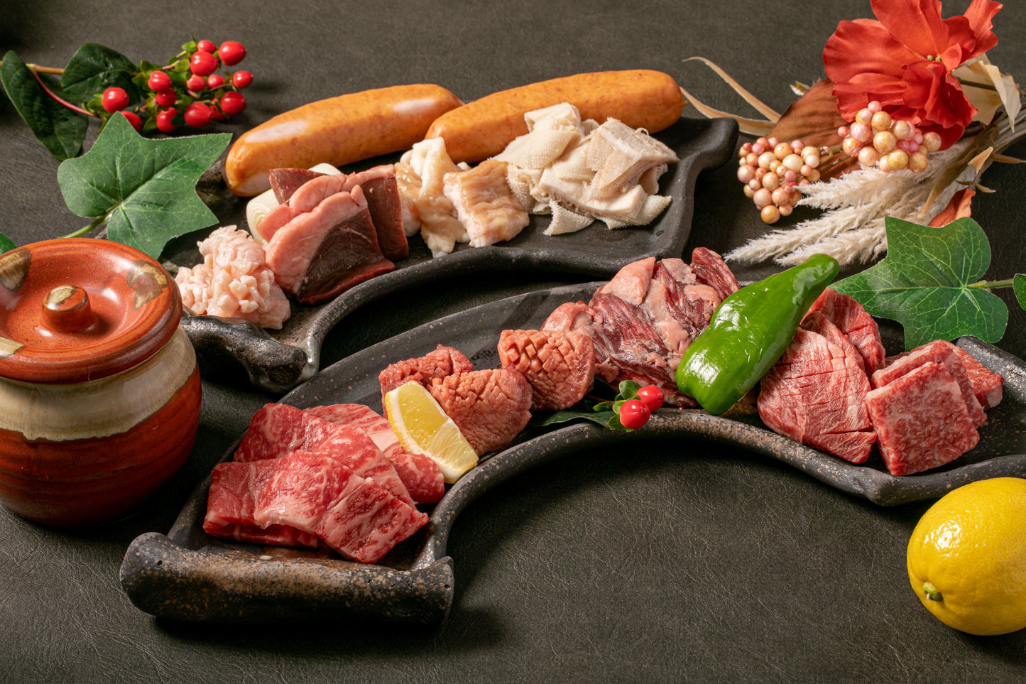 【Jセット 10種盛】厳選焼肉セット (バラ タン ハラミ ミスジ ロース ミノ ハツ シマチョウ 白センマイ フランク1p) <5~6人前 960g>